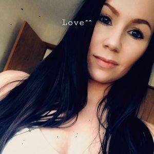 Meet your Posher, Krystal